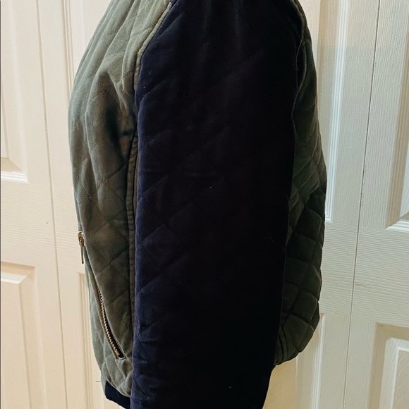 Fate jacket - Picture 5 of 11